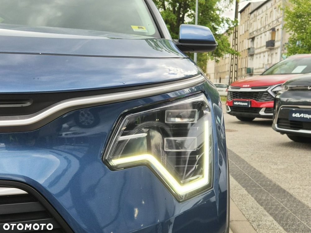 Kia Niro 1.6 GDI Hybrid M - 24