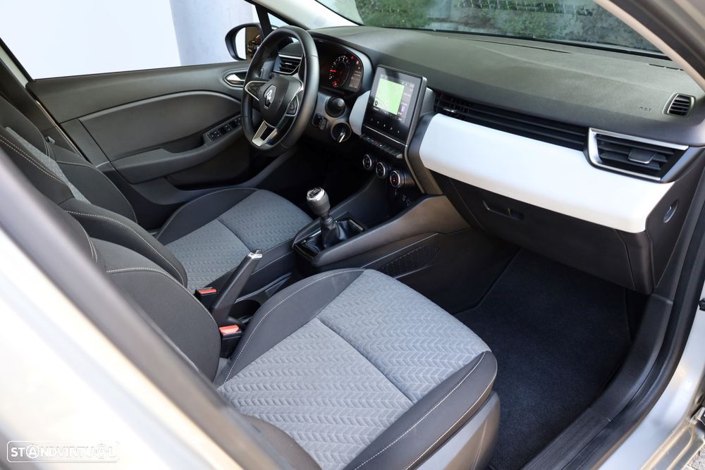 Renault Clio 1.0 TCe Evolution - 43