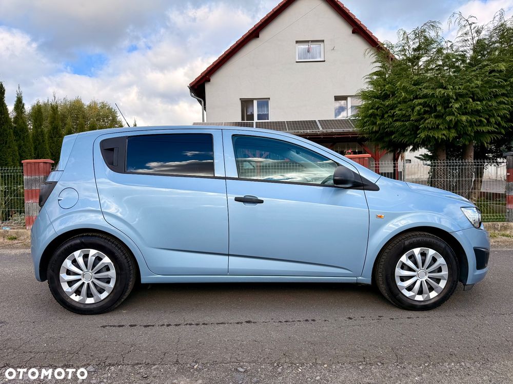 Chevrolet Aveo 1.2 LS - 3