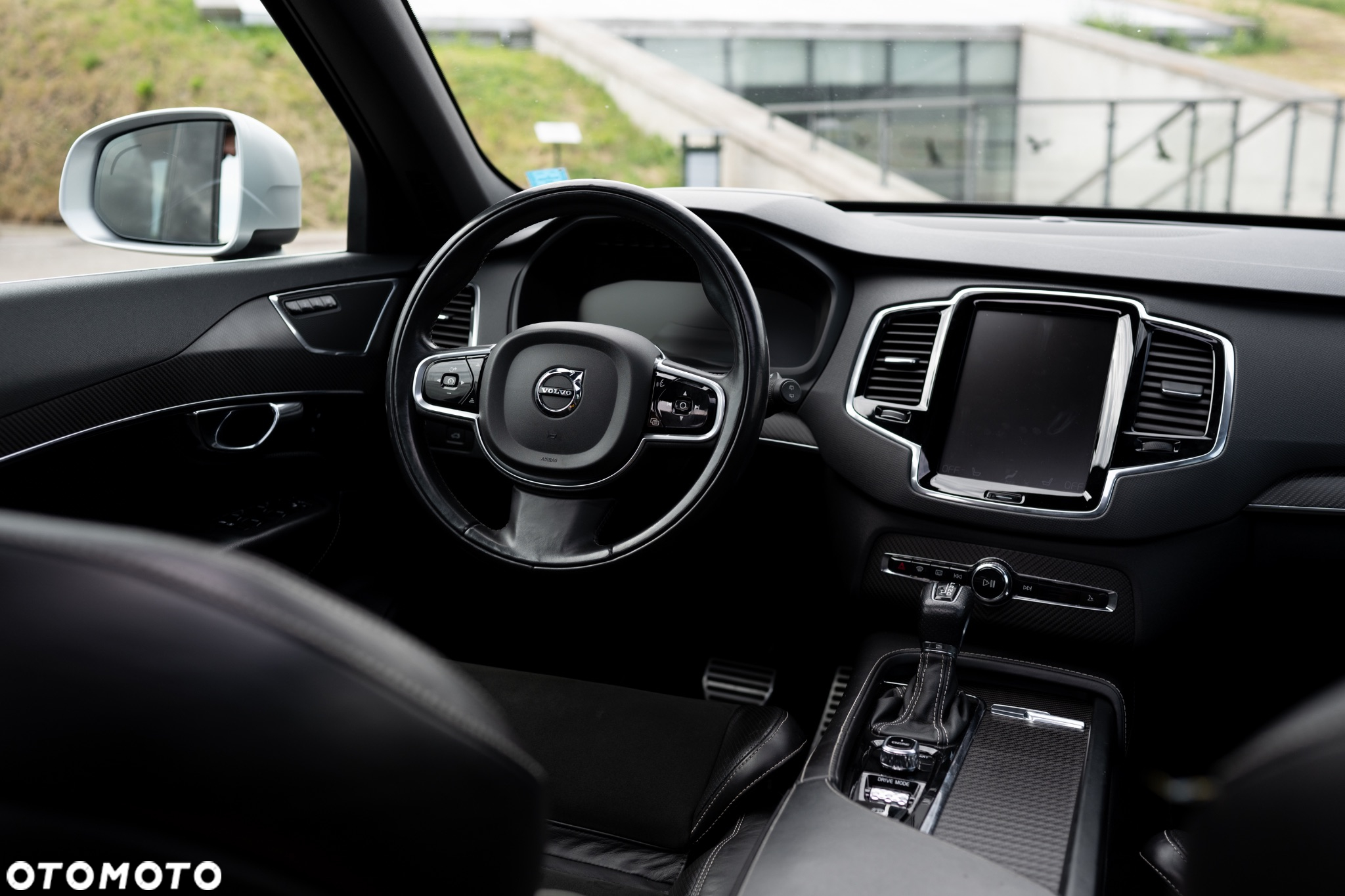 Volvo XC 90 T6 AWD R-Design 7os - 30