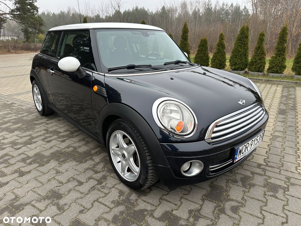 MINI Cooper 50 Camden - 2