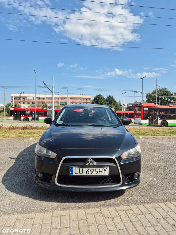 Mitsubishi Lancer - 6
