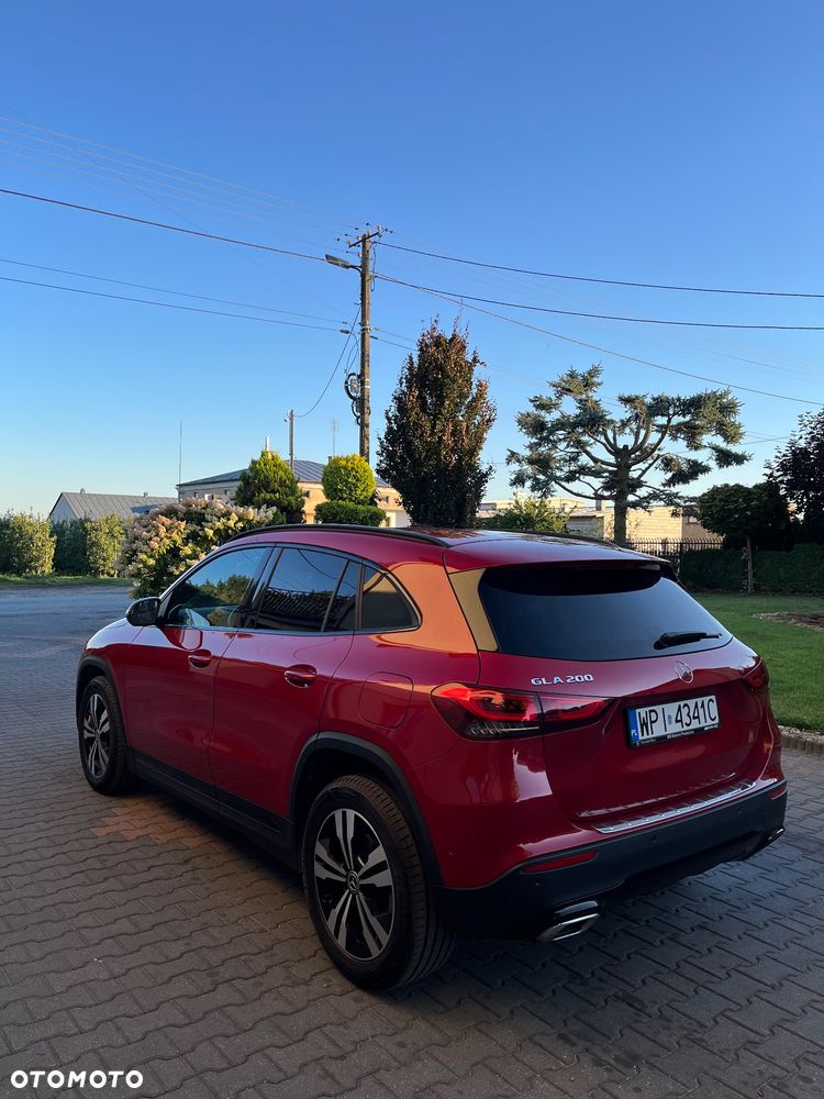 Mercedes-Benz GLA 200 - 5