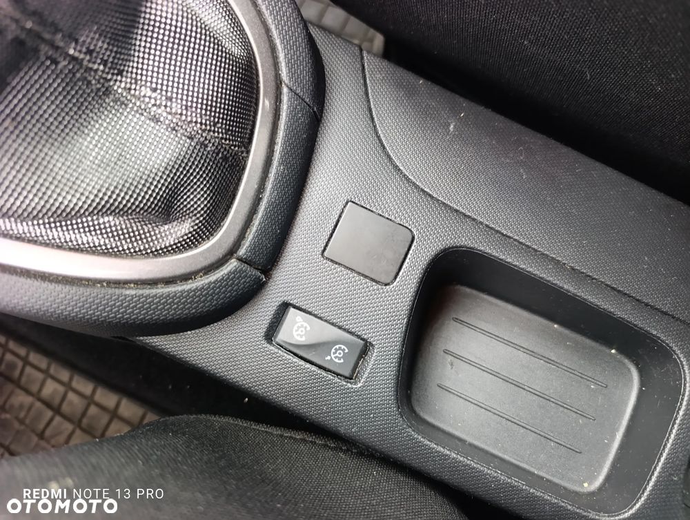 Renault Clio dCi 75 Stop & Start Expression - 31