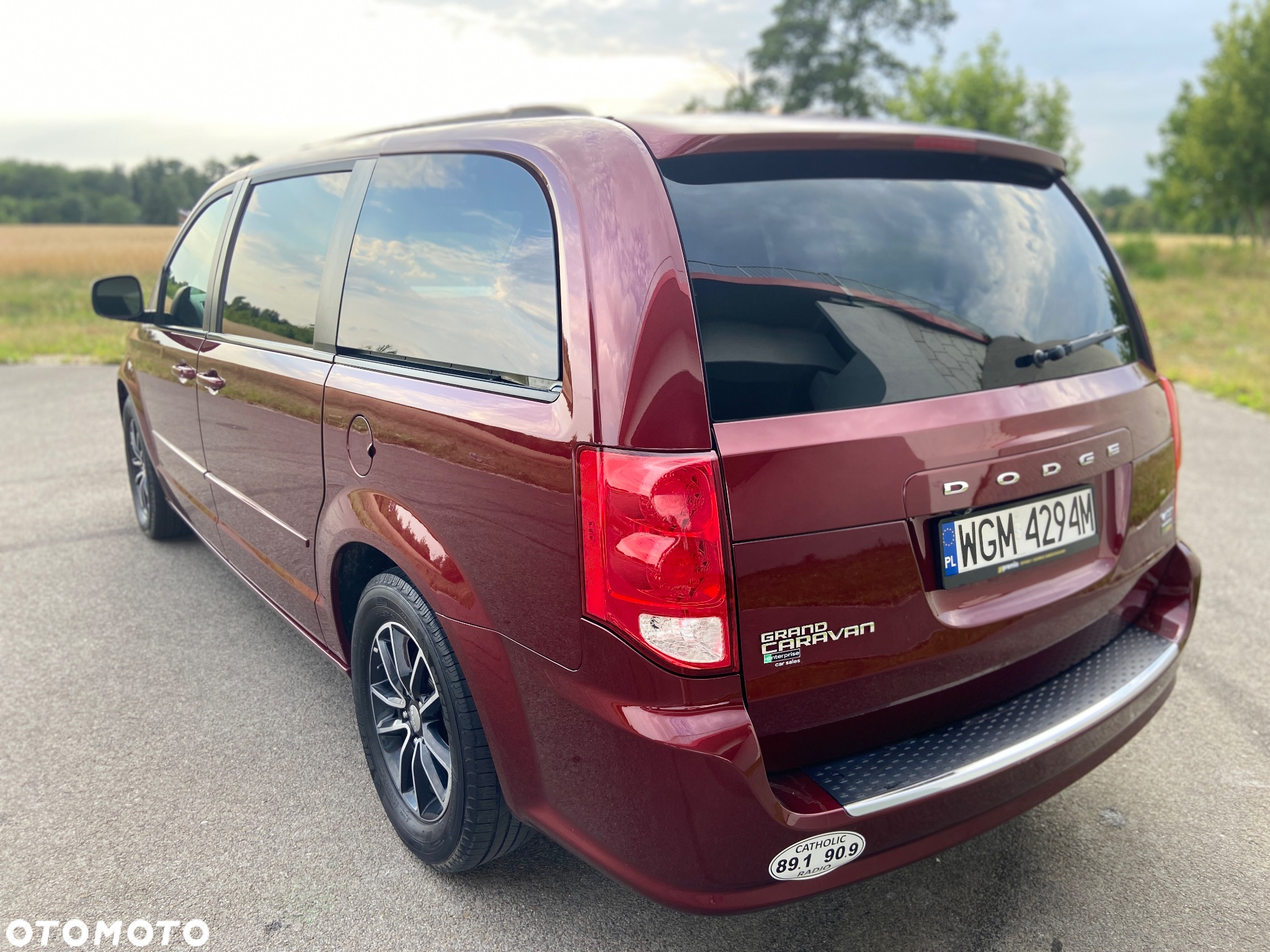 Dodge Grand Caravan - 4