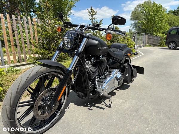 Harley-Davidson Softail Breakout