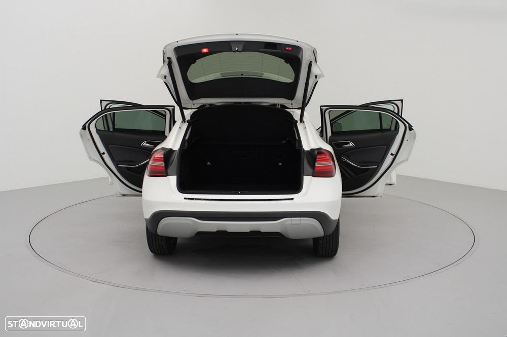 Mercedes-Benz GLA 220 d Style - 11