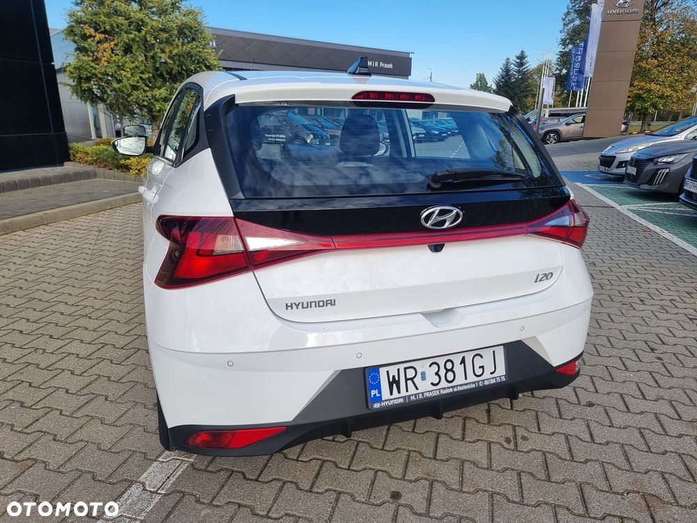 Hyundai i20 1.2 Pure - 15