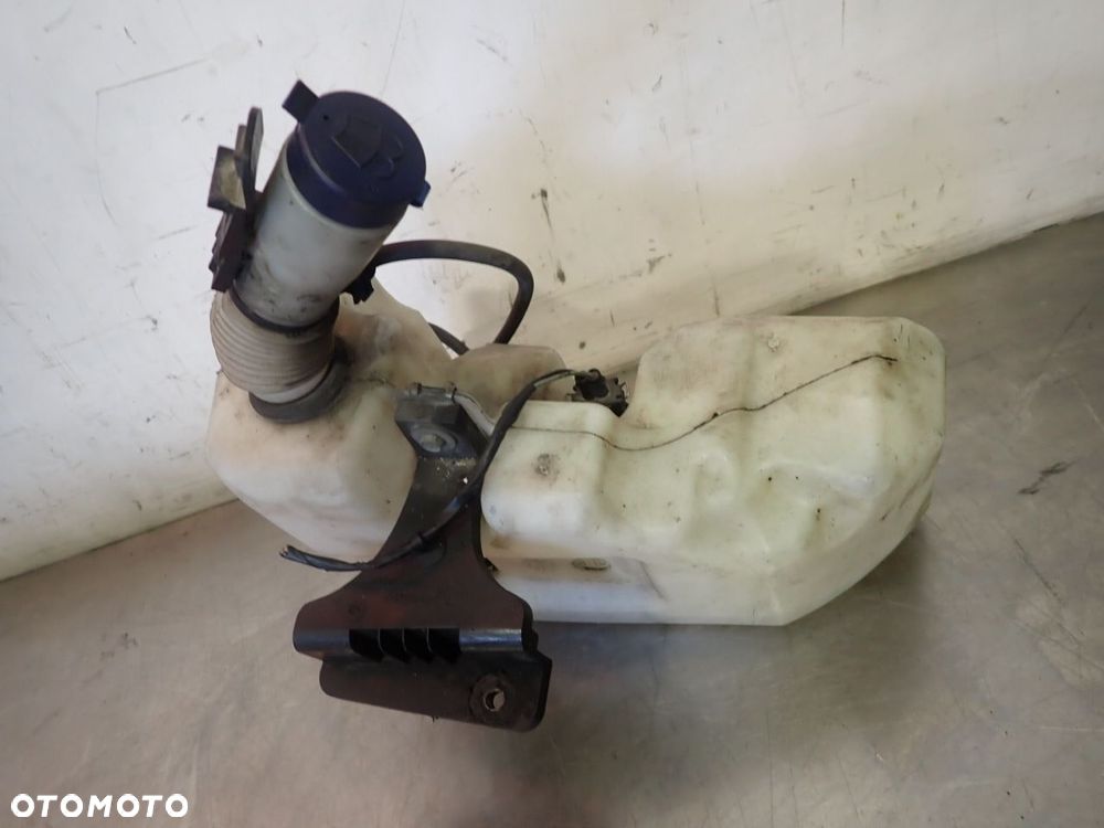 ZBIORNICZEK SPRYSKIWACZY FIAT DUCATO III - 3