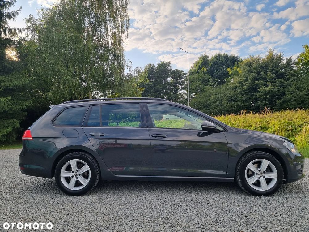 Volkswagen Golf 1.6 TDI BlueMotion Technology Comfortline - 11