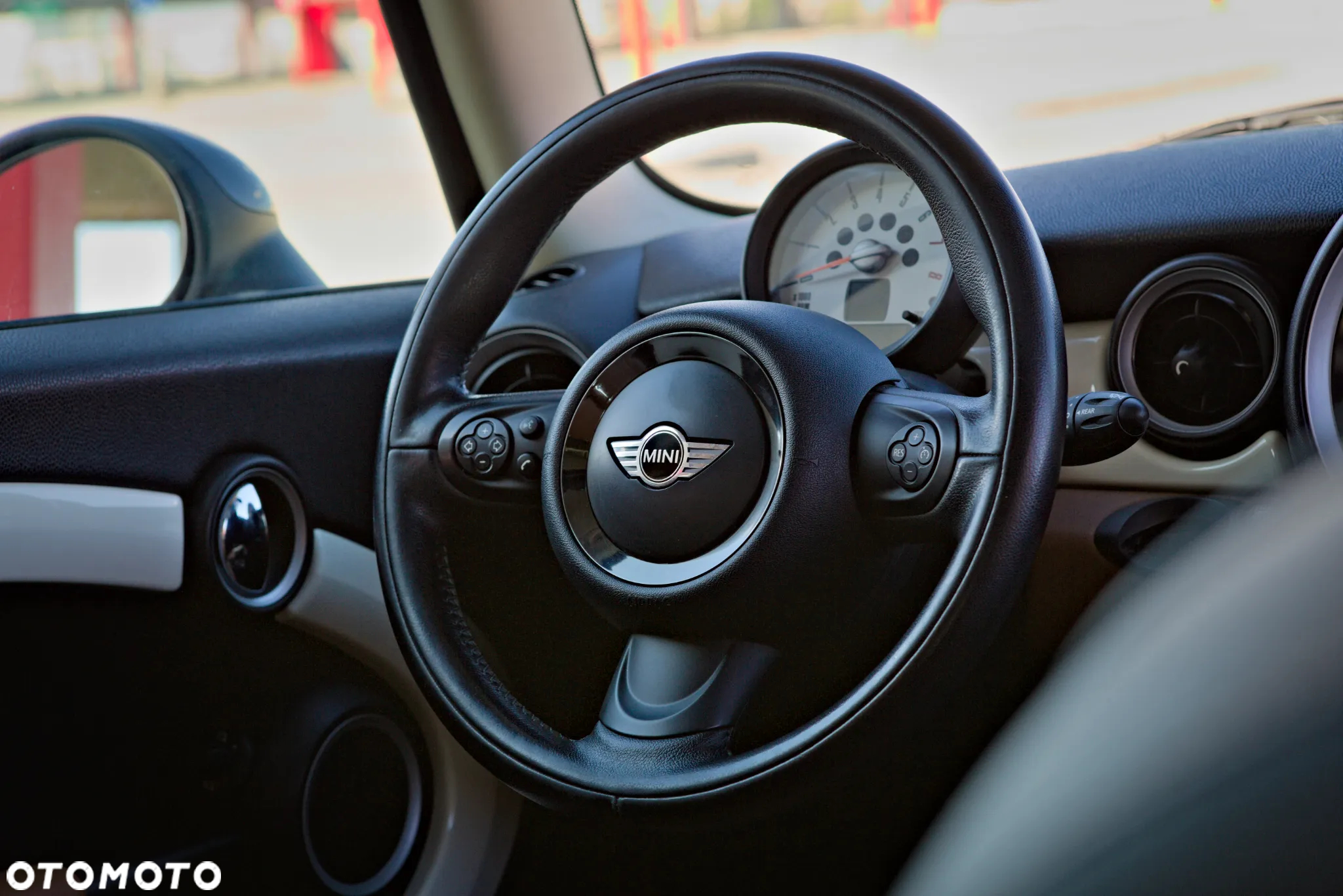 MINI Cooper Hyde Park - 26
