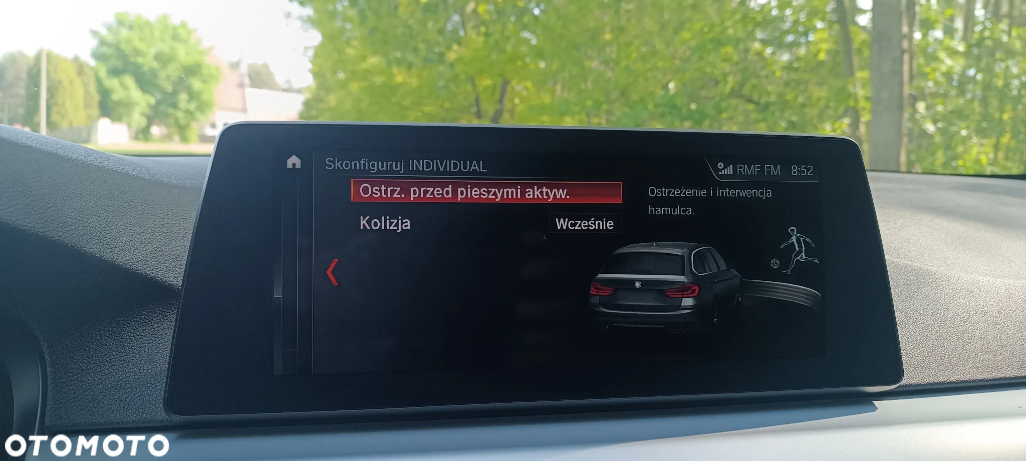 BMW Seria 5 520d Sport Line - 31