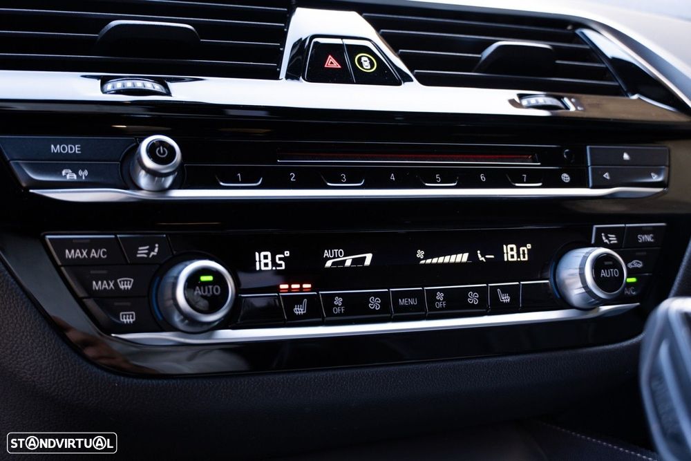 BMW 630 Gran Turismo d Pack M - 33