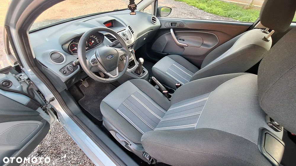 Ford Fiesta - 14