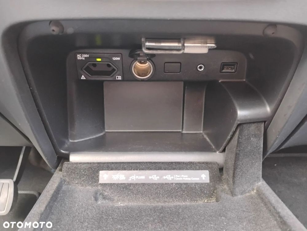 Citroën C4 Grand Picasso BlueHDi 150 EAT6 SHINE - 29