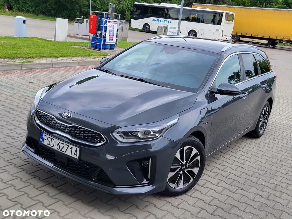 Kia Ceed 1.6 GDI PHEV XL DCT - 39