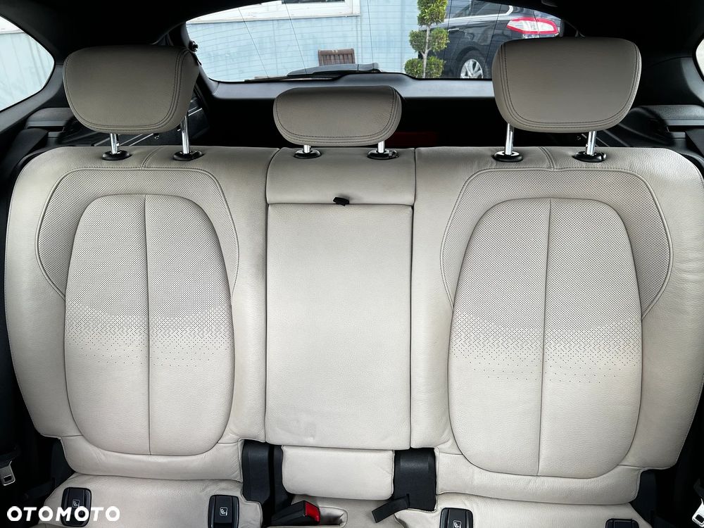 BMW X1 xDrive25d M Sport - 36