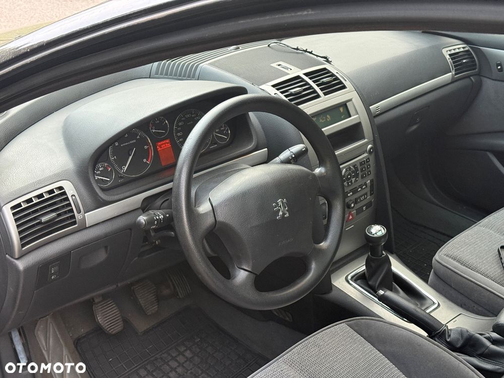 Peugeot 407 - 7