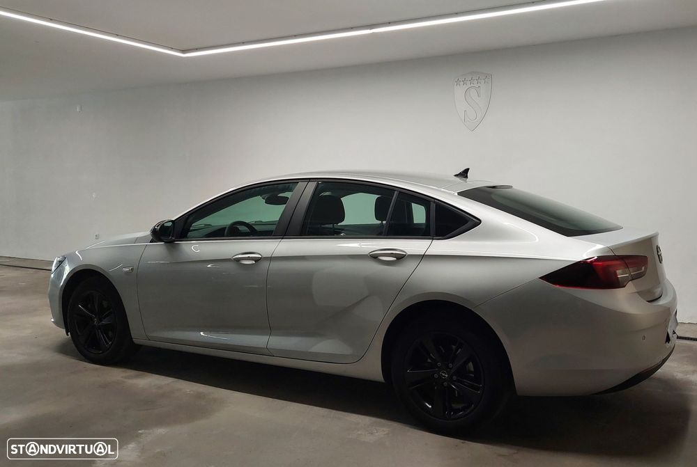 Opel Insignia Grand Sport - 4