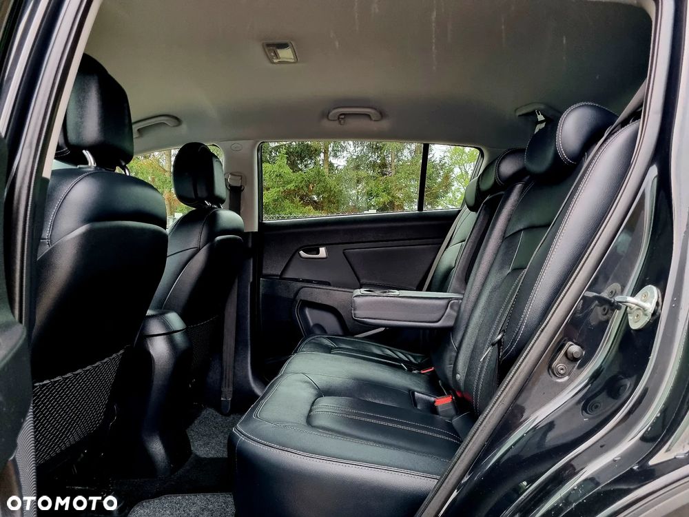 Kia Sportage 2.0 CRDI 4WD Automatik Vision - 10