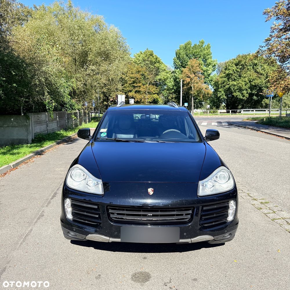 Porsche Cayenne Diesel - 1