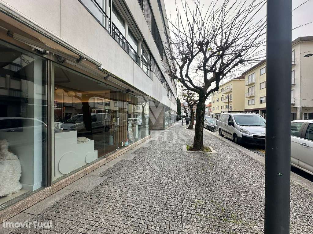 Loja para venda no centro de Viana do Castelo - Grande imagem: 3/4