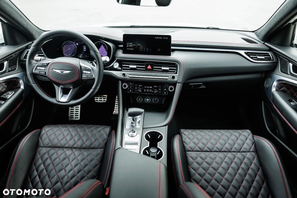 Genesis G70 2.0T Plus AWD 8AT Sport - 19