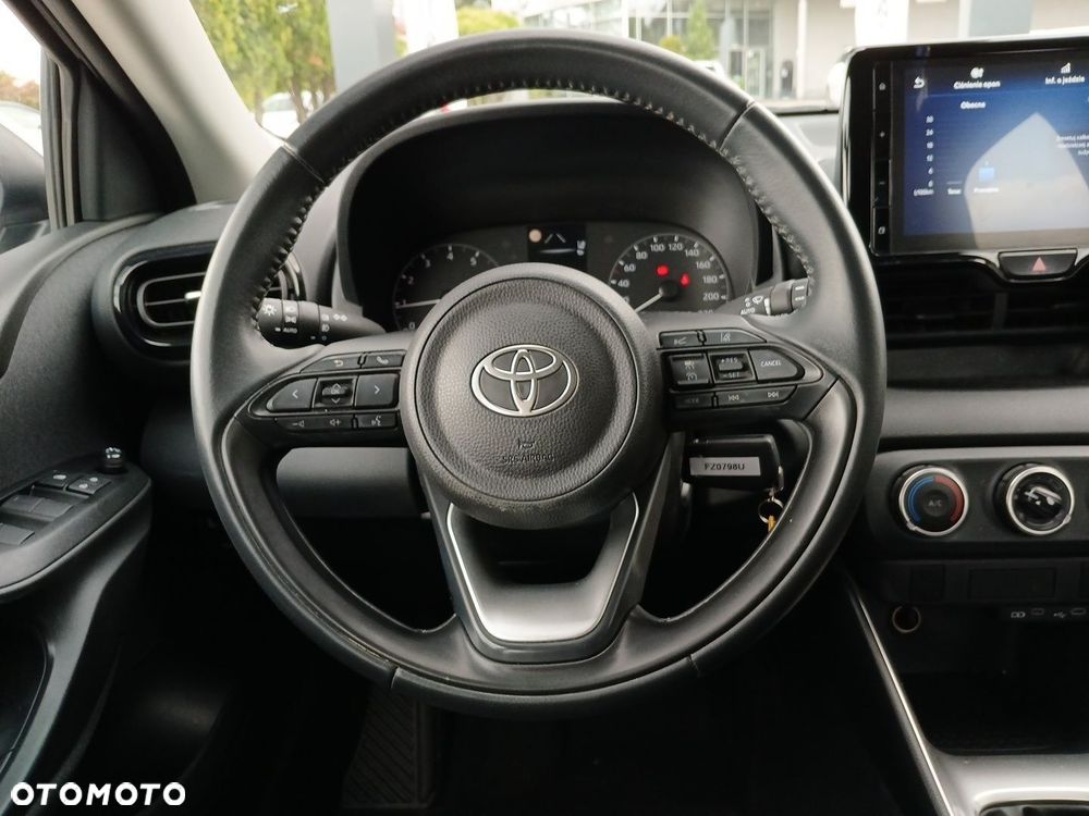 Toyota Yaris 1.5 Comfort - 14