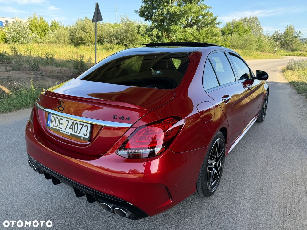 Mercedes-Benz Klasa C AMG 43 4Matic 9G-TRONIC - 30
