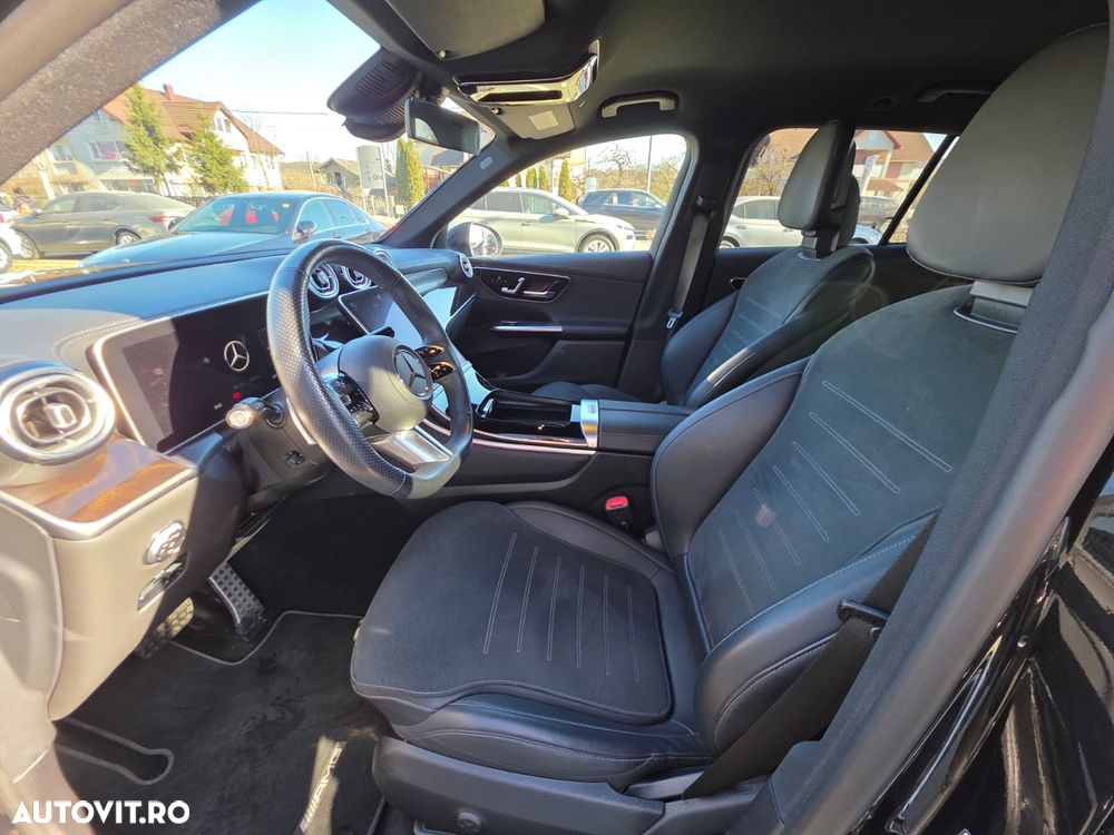 Mercedes-Benz GLC 300 4Matic 9G-TRONIC AMG Line Advanced - 16