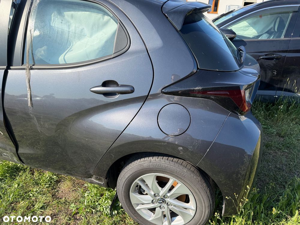 Toyota Yaris - 3