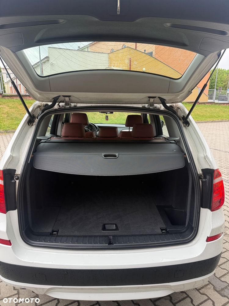 BMW X3 xDrive20d - 11