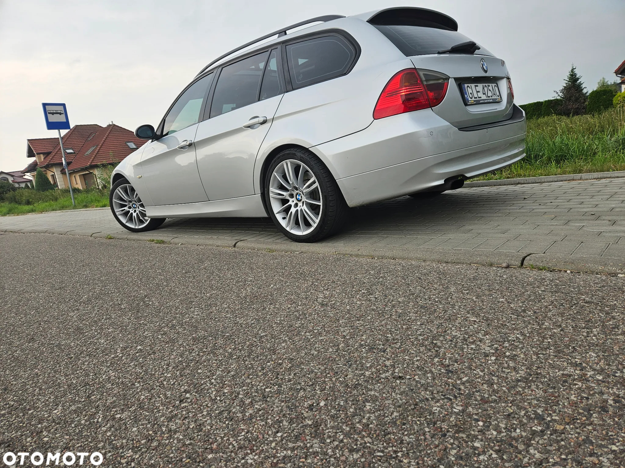 BMW Seria 3 320d DPF Touring - 6