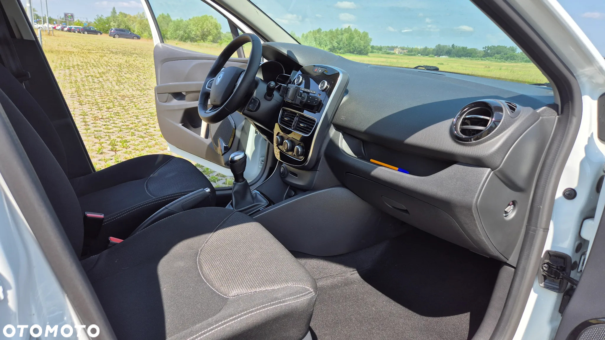 Renault Clio 0.9 TCe Alize - 11
