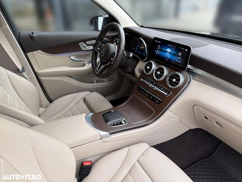 Mercedes-Benz GLC 200 4MATIC MHEV - 12