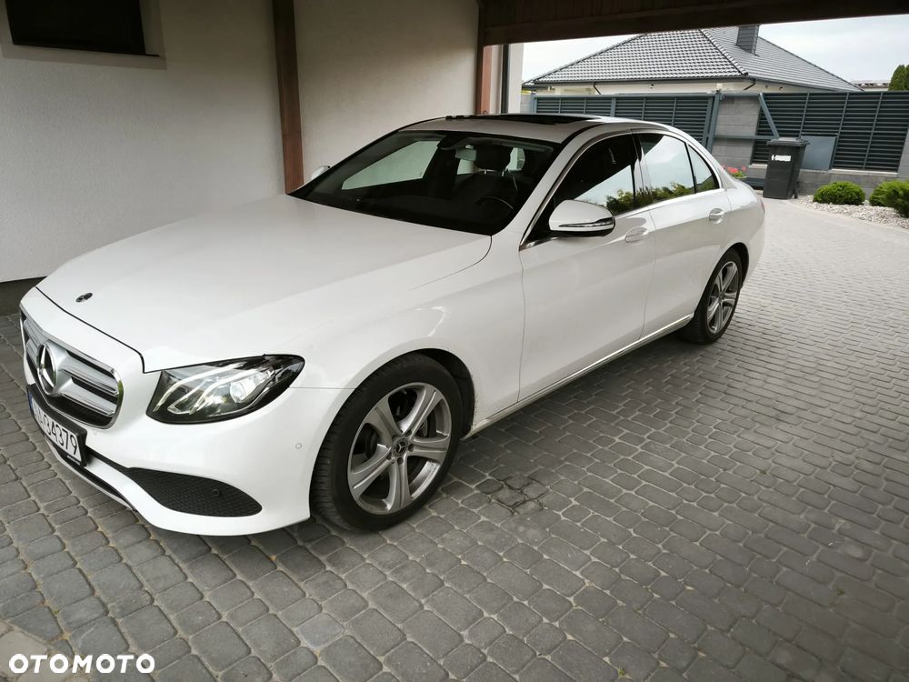 Mercedes-Benz Klasa E 200 4-Matic 9G-TRONIC - 7