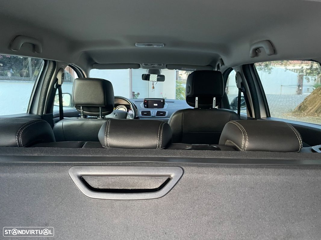 Renault Mégane Sport Tourer 1.5 dCi Confort SS - 18