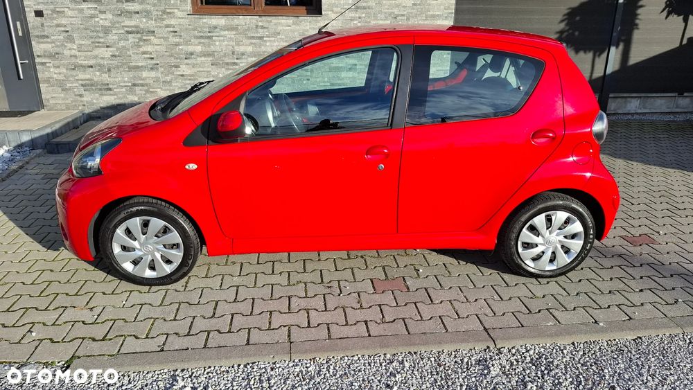 Toyota Aygo - 2