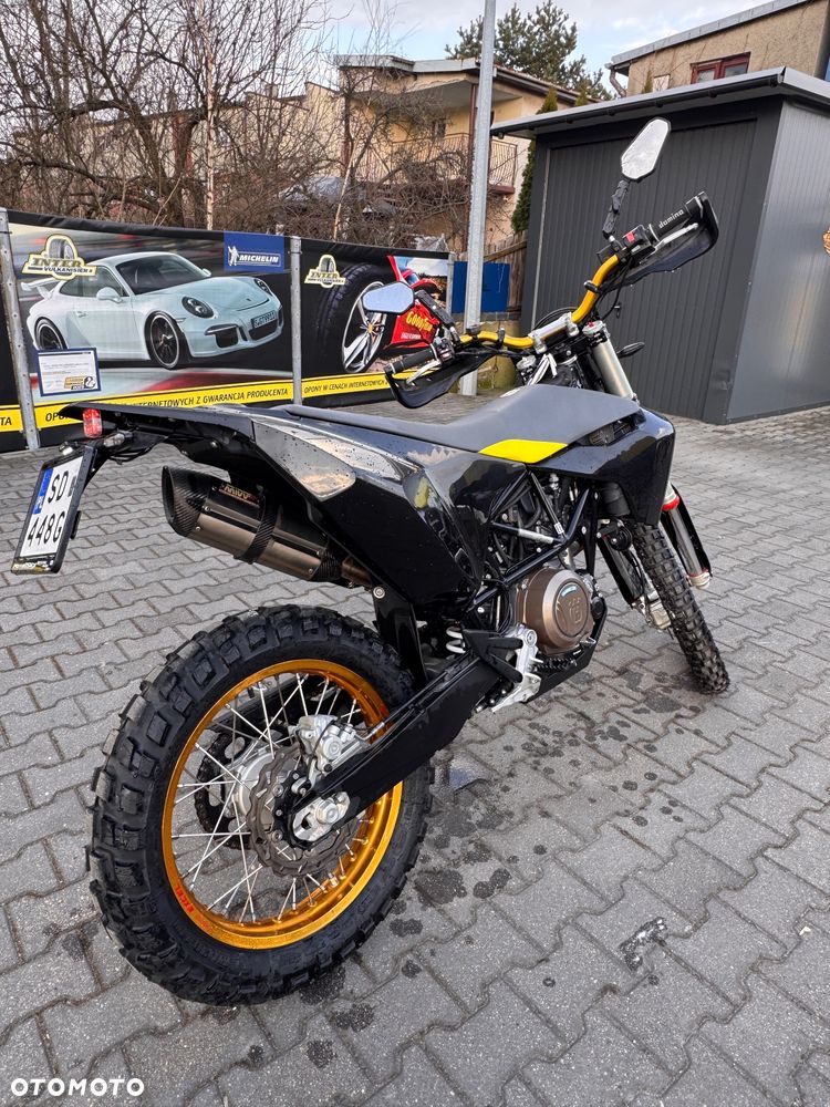 Husqvarna 701 - 4