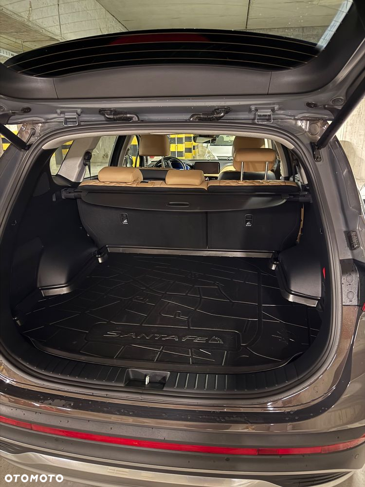 Hyundai Santa Fe 1.6 T-GDI HEV Platinum 4WD - 31