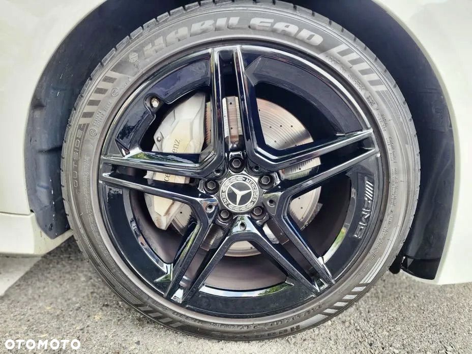 Mercedes-Benz CLS - 9