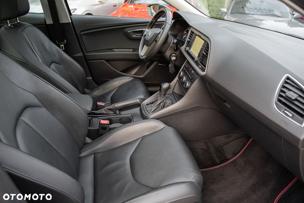 Seat Leon Sportstourer 2.0 TDI Start&Stop 4Drive DSG X-Perience - 31