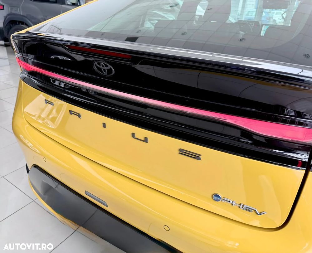 Toyota Prius 2.0 FWD PHEV Exclusive - 20