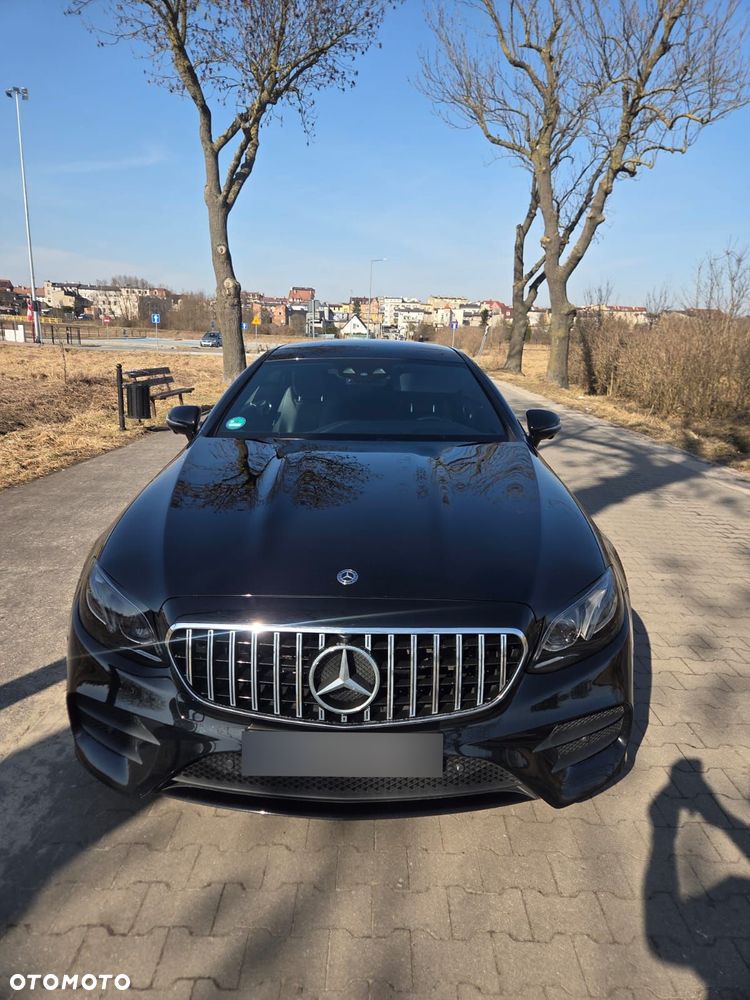Mercedes-Benz Klasa E 400 4-Matic 9G-TRONIC - 2