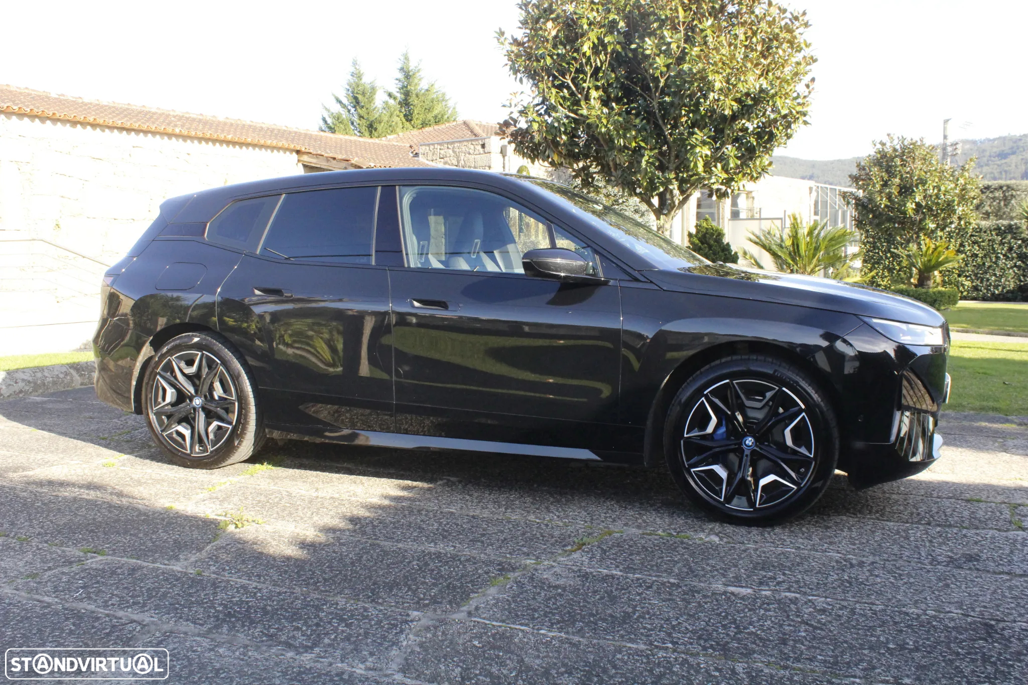 BMW iX xDrive 40 Pack Desportivo - 13