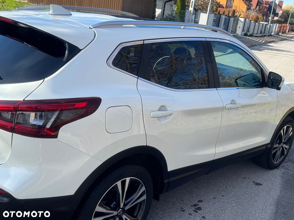 Nissan Qashqai 1.3 DIG-T TEKNA - 6