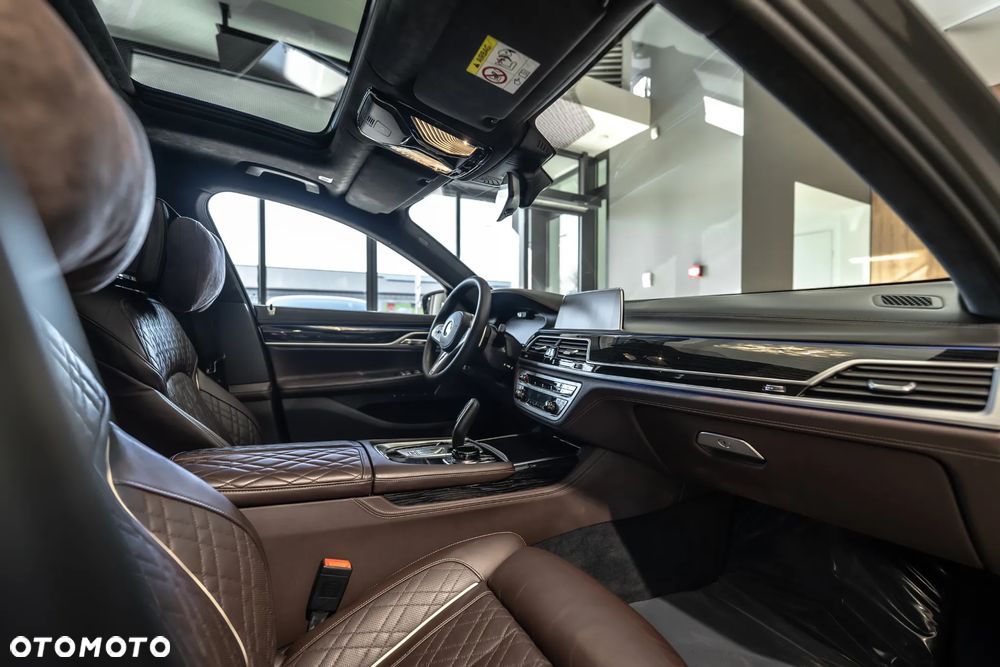 BMW Seria 7 745Le xDrive - 40