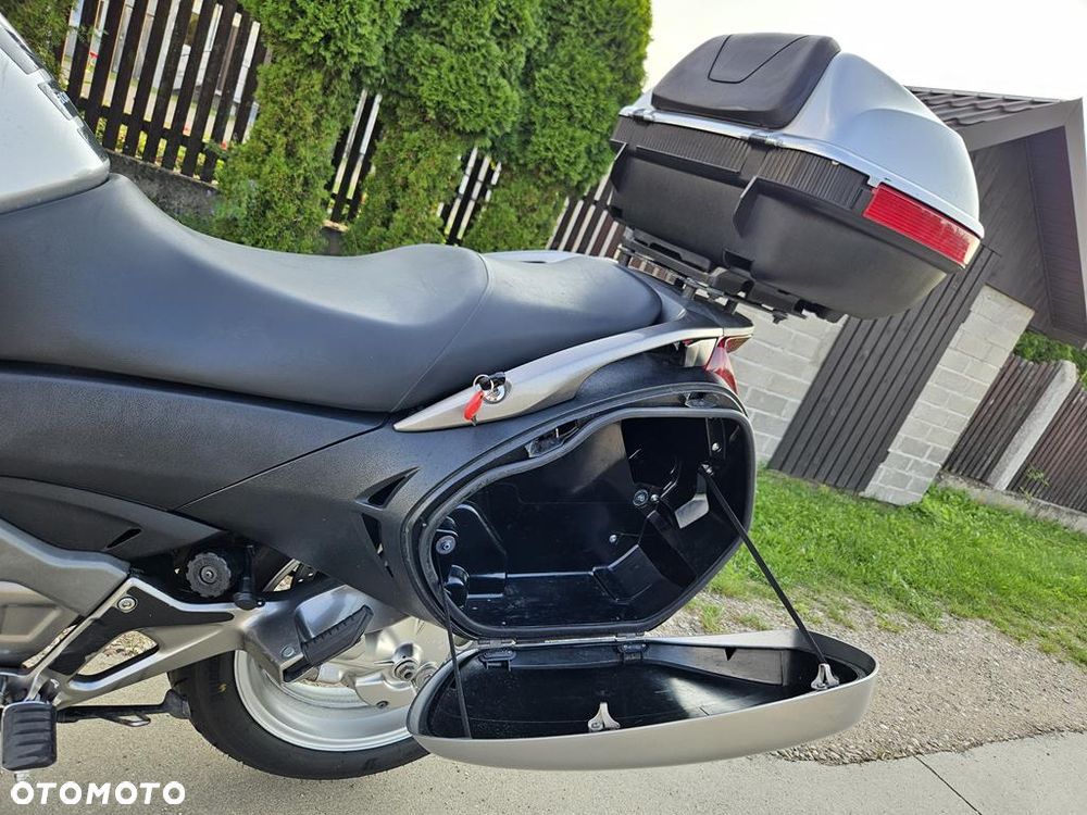 Honda NTV - 24