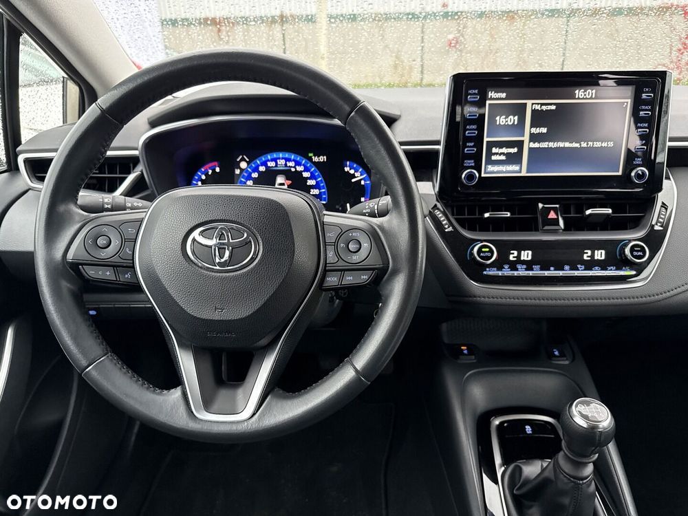 Toyota Corolla 1.6 Comfort - 10
