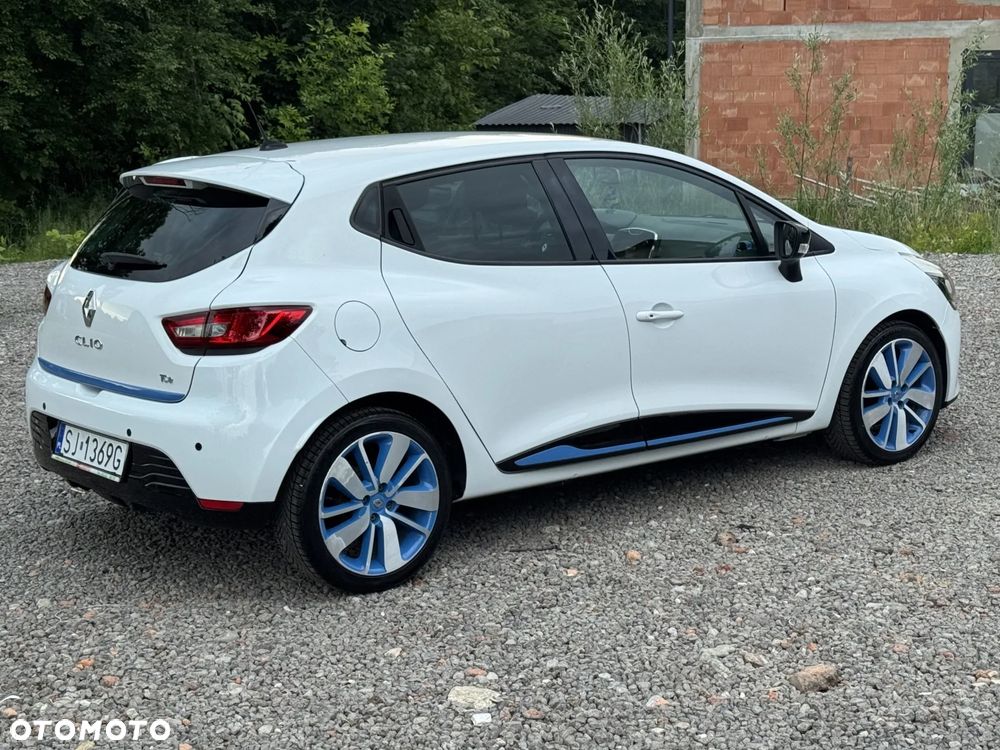 Renault Clio TCe 90 Luxe - 9